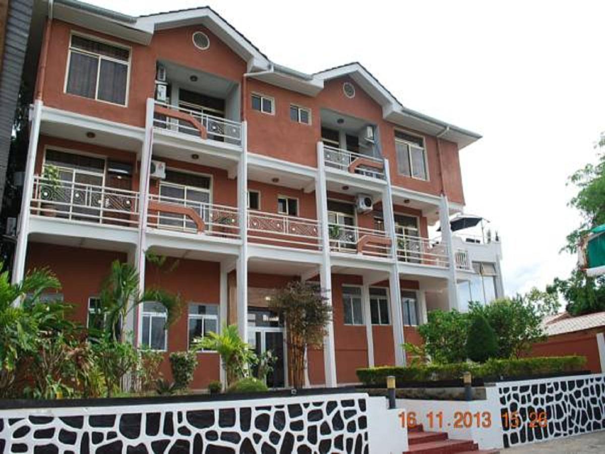 Hotel Vivi Palace Matadi Esterno foto