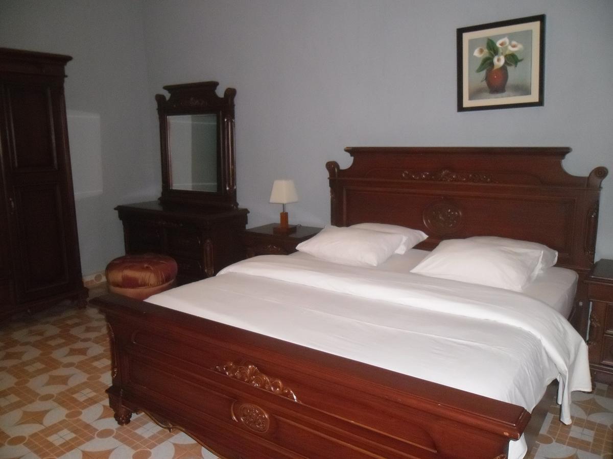 Hotel Vivi Palace Matadi Esterno foto
